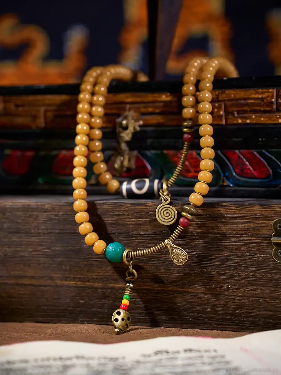 Dzi-Style Bead, Copper & Bodhi Seed 108-Bead Mala · Form 032